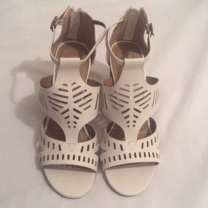 NWT White Wedge Heel Sandals